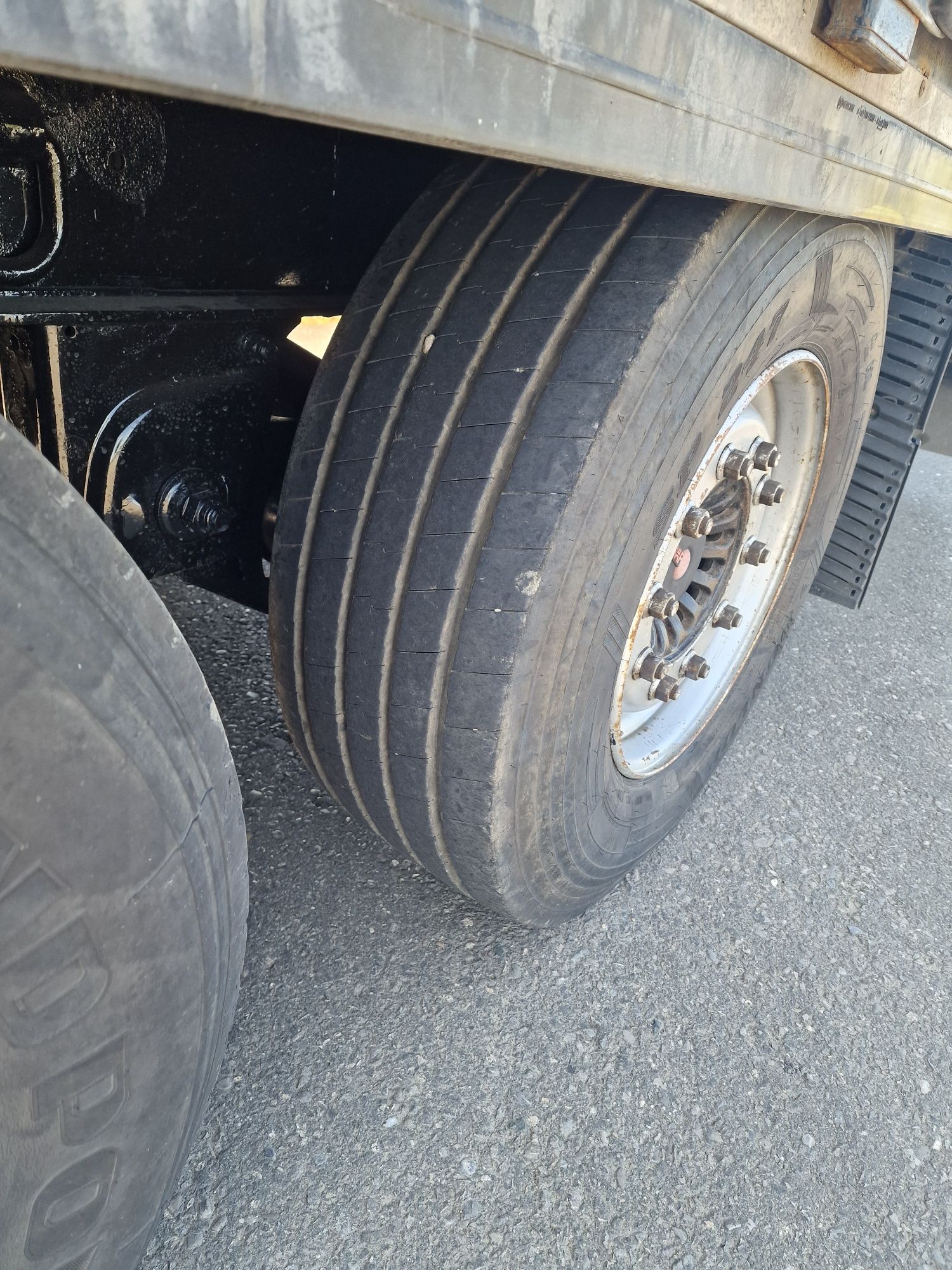 Vand Scania R500 si semiremorca Krone