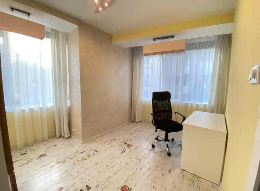 Продава се Тристаен апартамент в София, Надежда 1 - 90 кв.м за 1556 €/кв.м - Снимка #6
