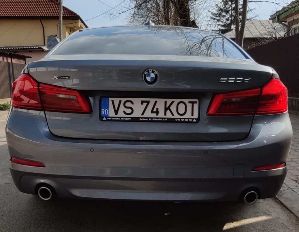 BMW Seria 5 520 xdrive AUT