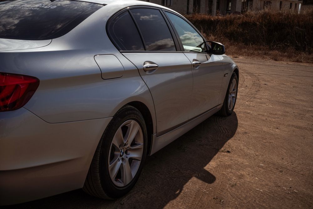 Оригинални брони за BMW F10 2010 Pre-Facelift