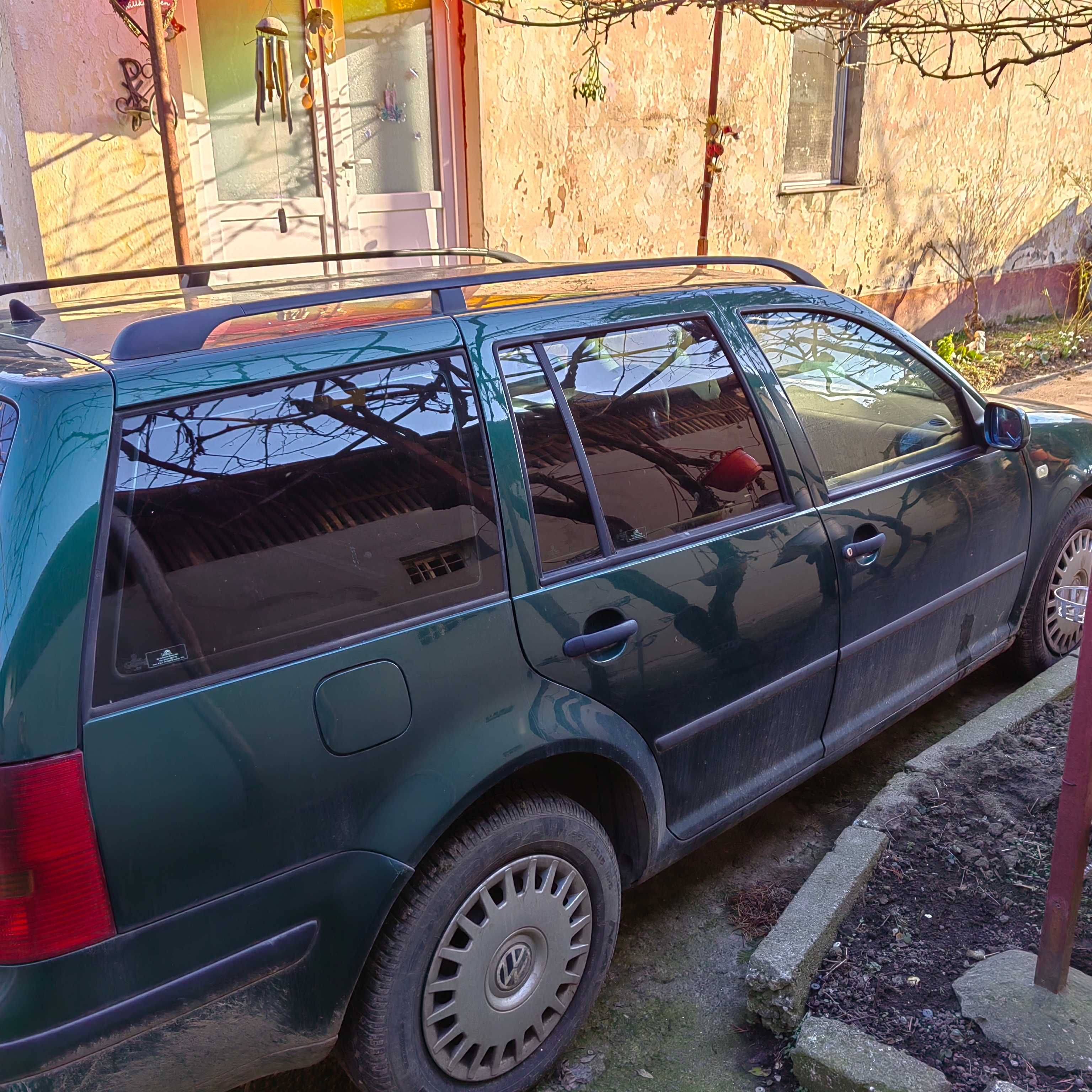 Vand golf 4 variant Pentru Dezmembrat Nu am talon nu se poate circula