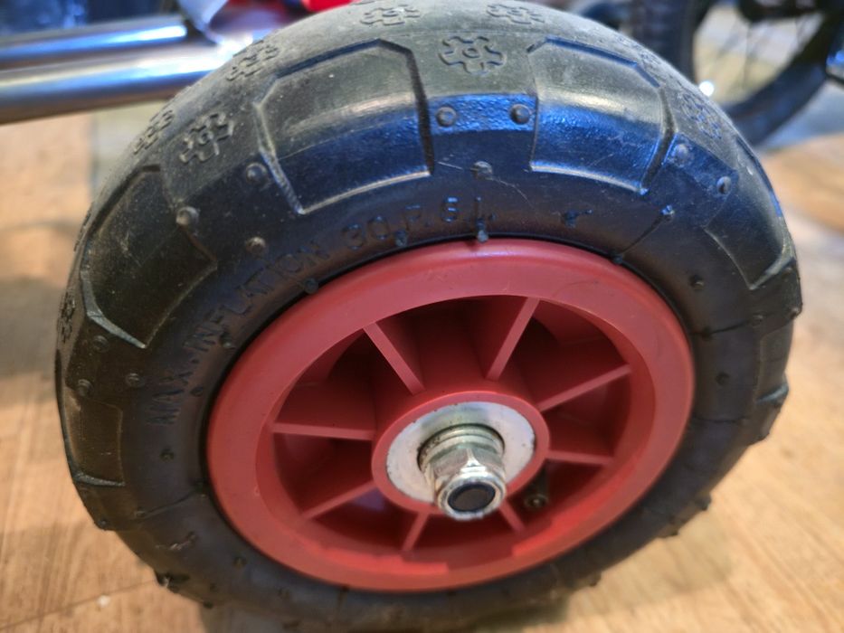 Детски картинг с педали