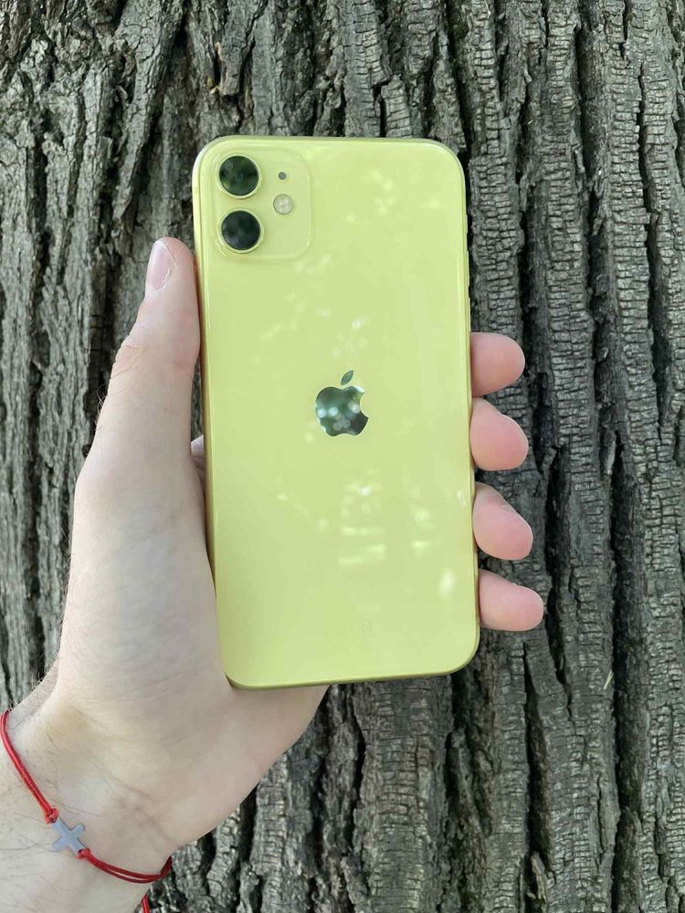Перфектен Iphone 11 Yellow 128GB (Възможен бартер)