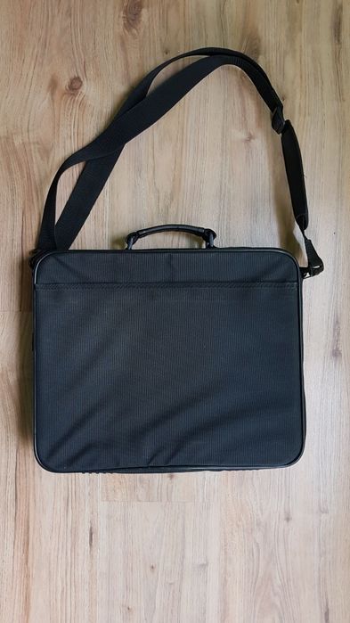 качествена чанта за лаптоп 16 - 17 инча