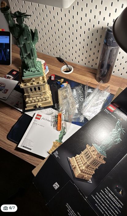 Lego Architecture 21042