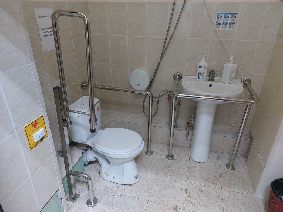 Тактильные таблички с азбукой Брайля, ленты, адаптация