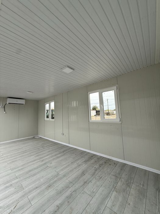 Vand containere modulare tip birou cu grup sanitar