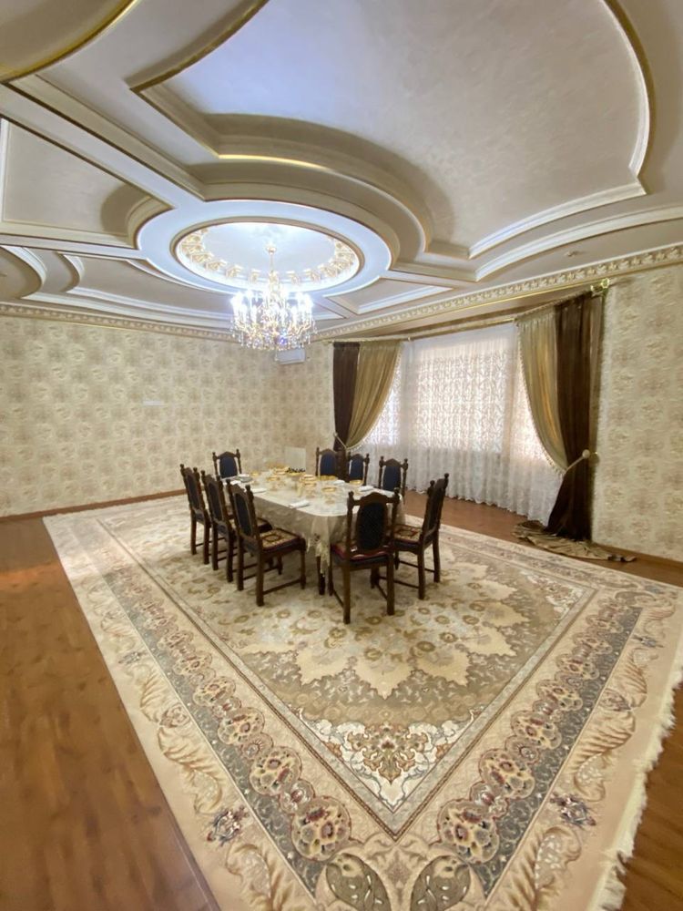 Продается частный дом в Учтепинском районе.