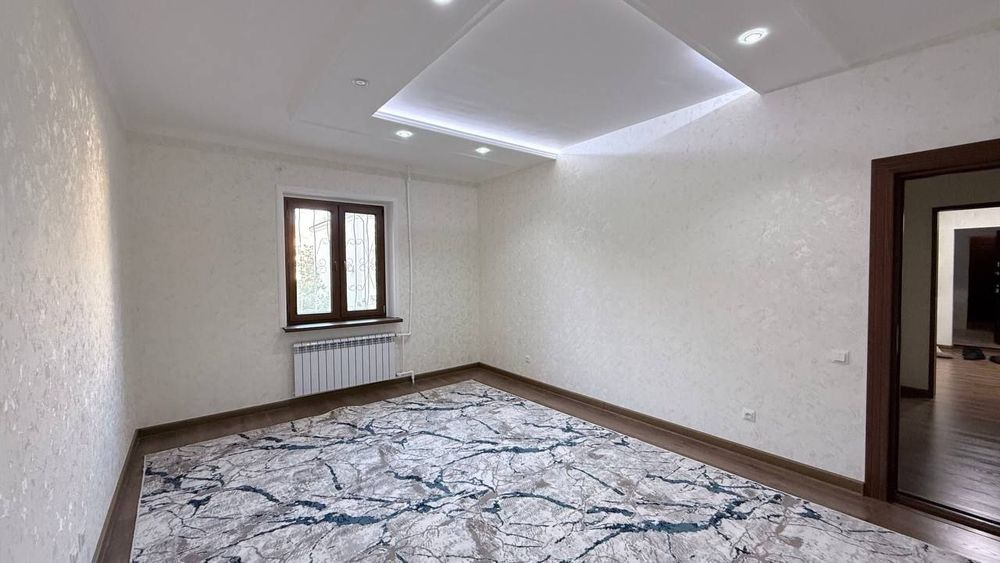 Продаётся квартира в Банковском доме Ор Госпитальный рынок