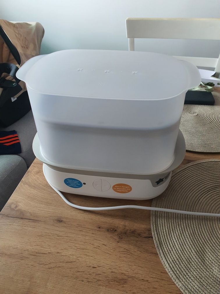 Стерилизатор  Tommee Tippee
