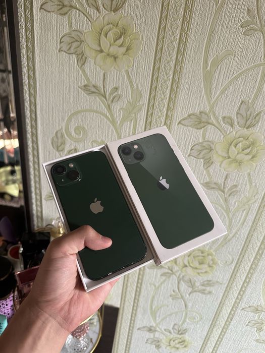 Продам iPhone 13 все работает , коробка есть