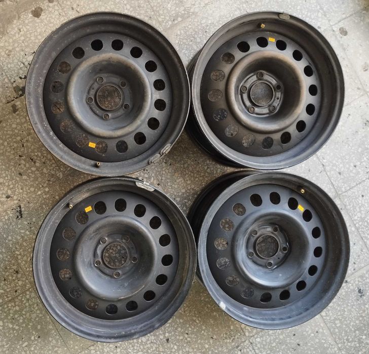 225 55R16 летни гуми и зимни гуми с джанти за Пежо 607