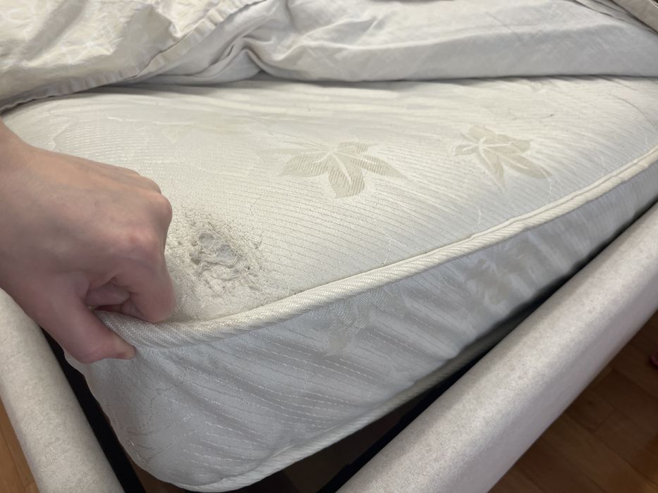 Матрас даром 180/200