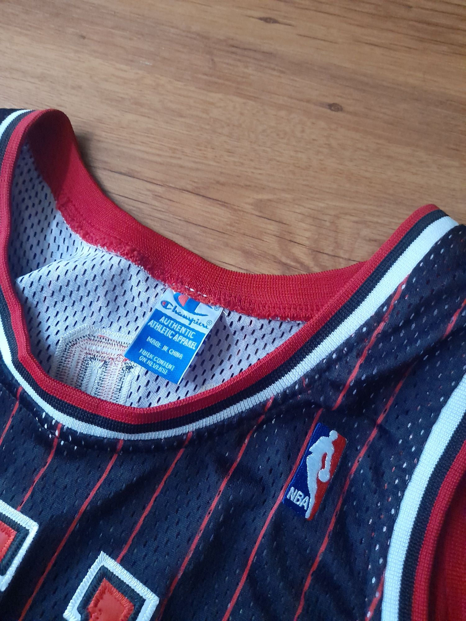Champion BULLS JORDAN потник L- XL размер.
