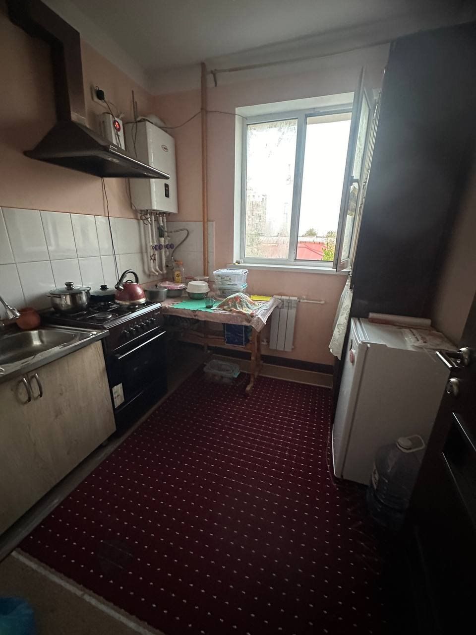 Уй сотилади продаётся квартира