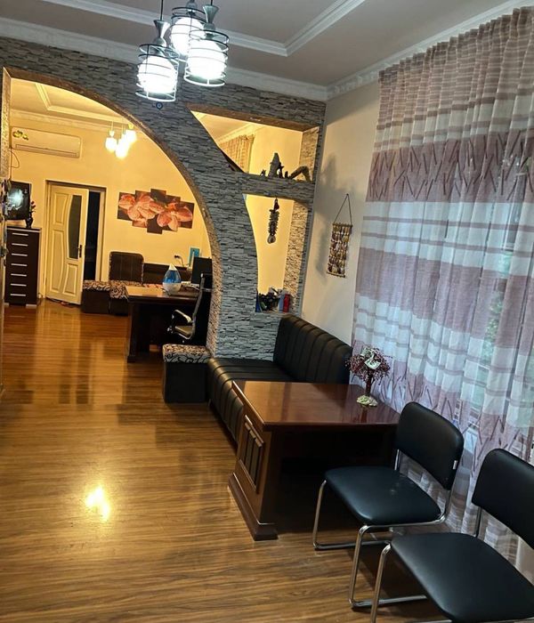 Hamid Olimjon metrosi yonida kvartiram bor ijaraga beraman