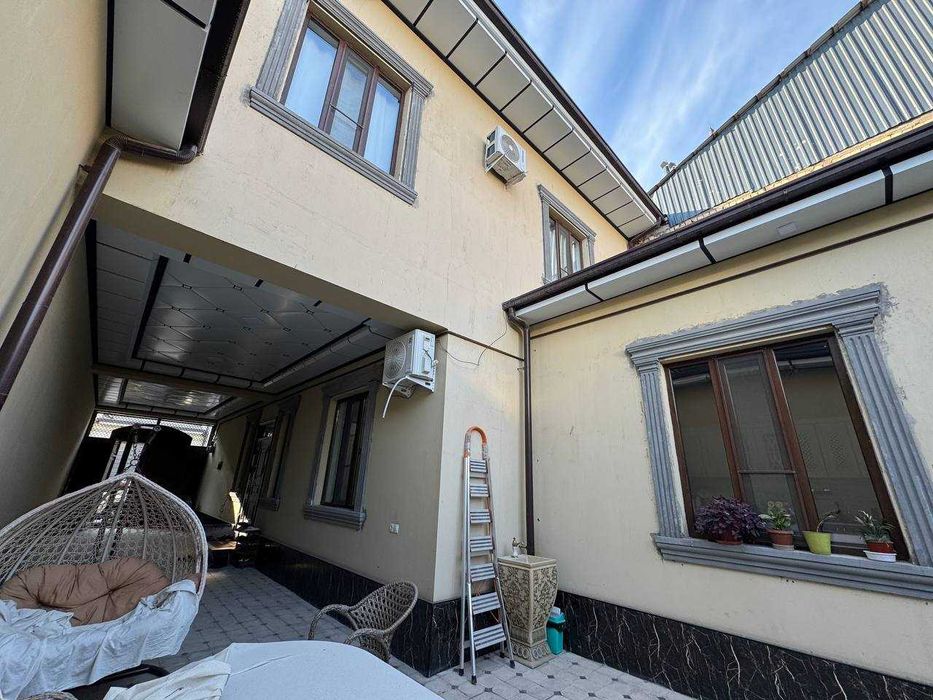 Сергели.Султонобод махалляси. 2 сотихда 6 хонали зор уй сотаман