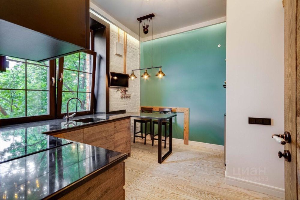 ЦУМ-Сдается 2-х комнатная квартира в престижном районе!