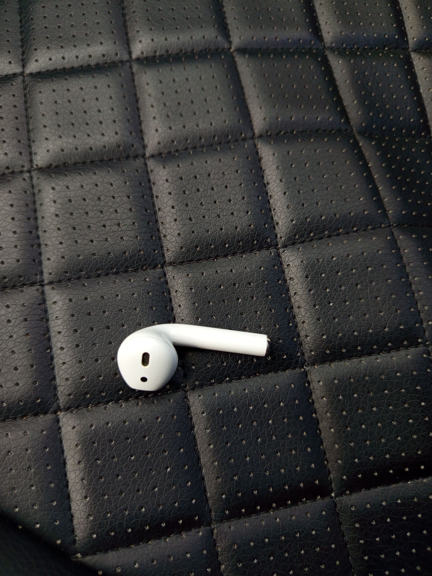 Наушники airpods 2 правый