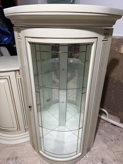 Сервант угловой сервант