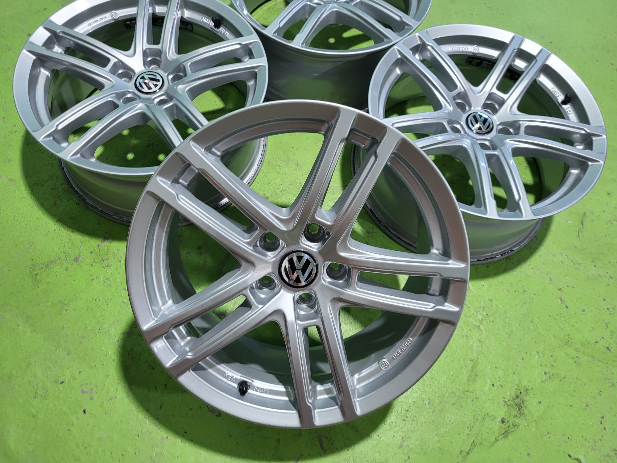 17 5x112 Vw Audi Skoda лети джанти 5х112