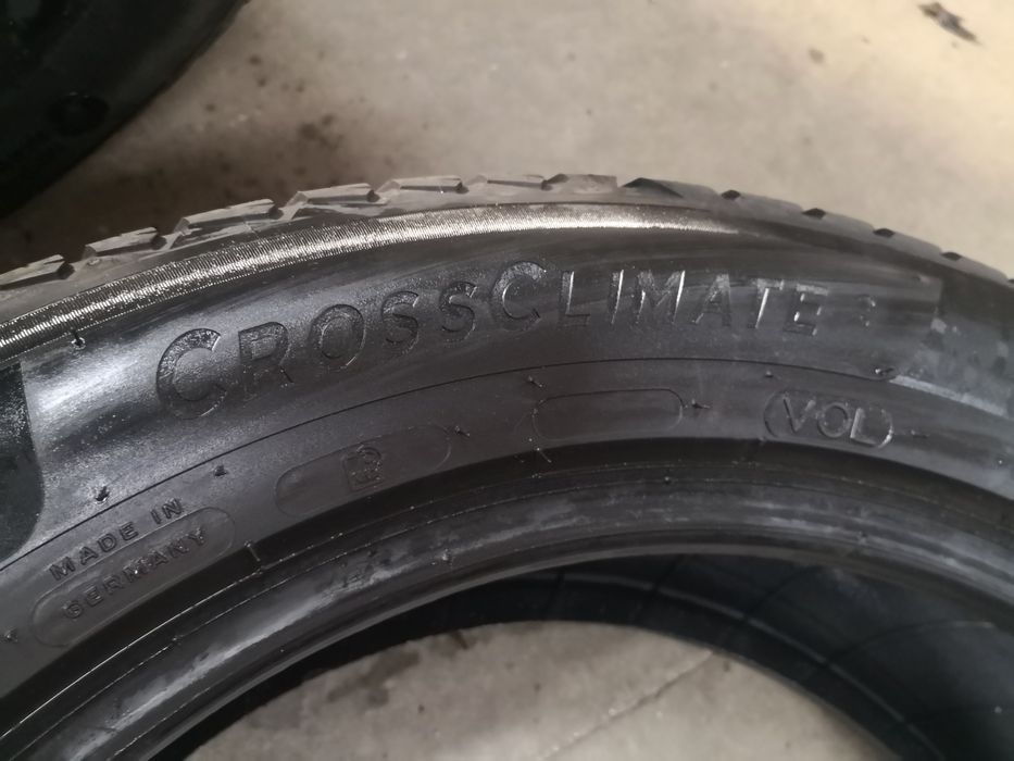 235 55 19 цола гуми като нови Michelin dot 23