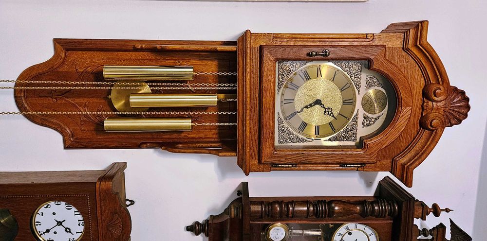 Ceas de perete cu pendul si 3 greutati Hermle-Westminster