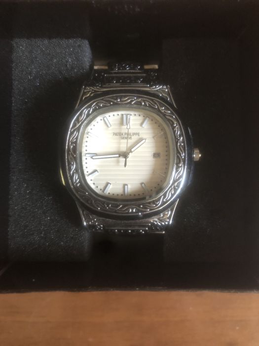 Продаю часы PATEK PHILIPPE GENEVE почти идеально 2 недели носил