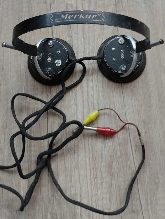 ретро слушалки Merkur