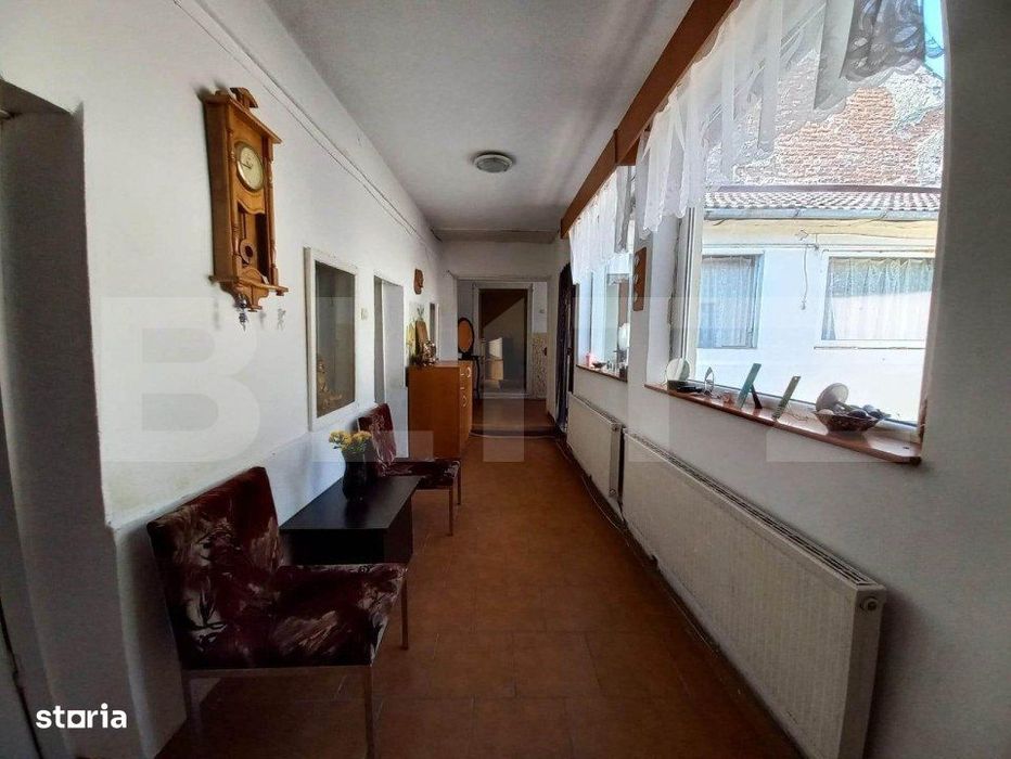 Casa 5 camere 116 mp utili cu un vad excelent, zona centrala Sebes