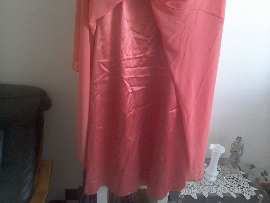 Rochie elegantă pentru ocazii