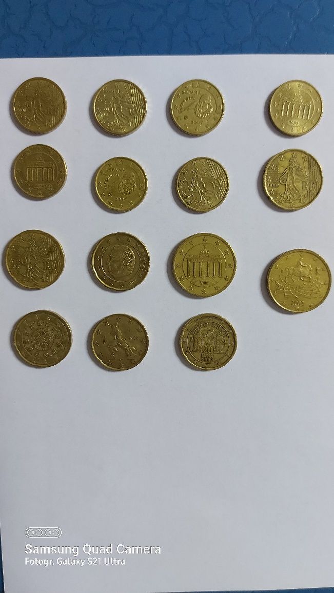 Monede de 10,20 și 50 eurocent...