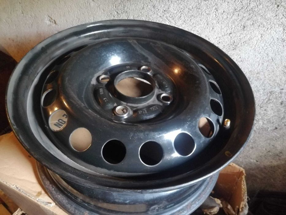 Продавам 4 жел. джанти за Mitsubishi 14''