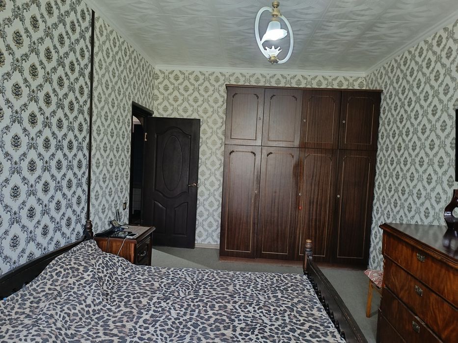 Чилонзар 11 квартал продается квартира в хорошем состоянии утепленая с