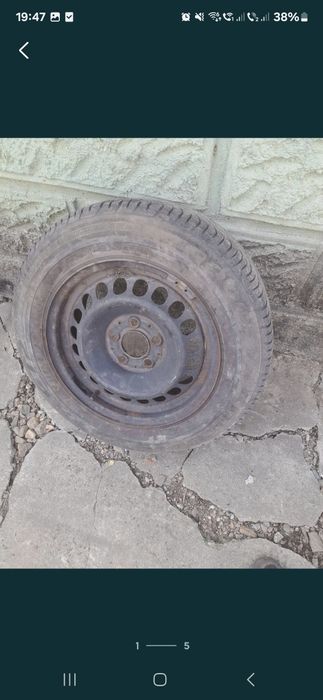 Vand rezerva R 15 mercedes + anvelopa 195 65 15 bună