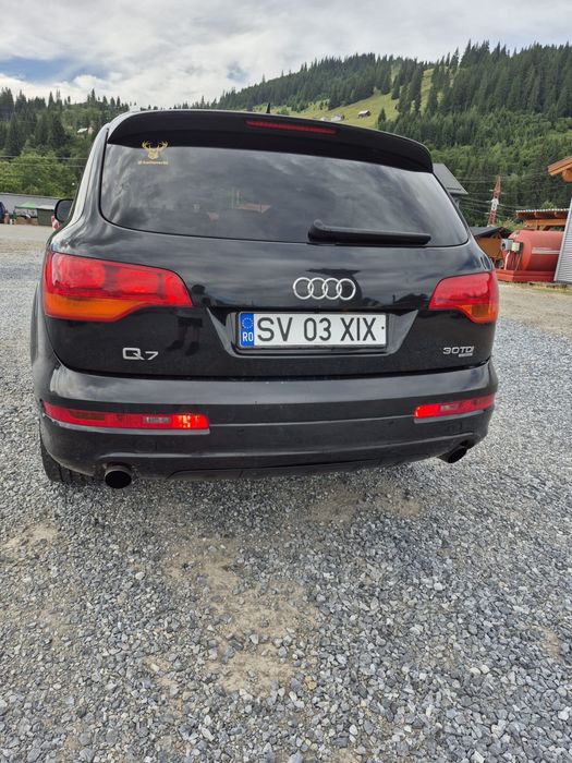 Vând Audi Q7 2007