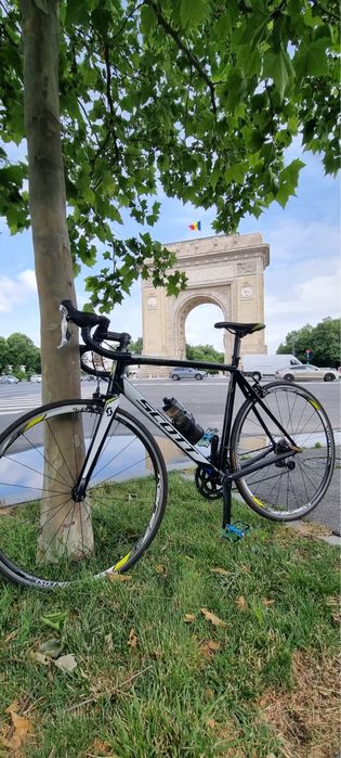Bicicleta scott speedster 40 marime L  shimano 105 cureiera