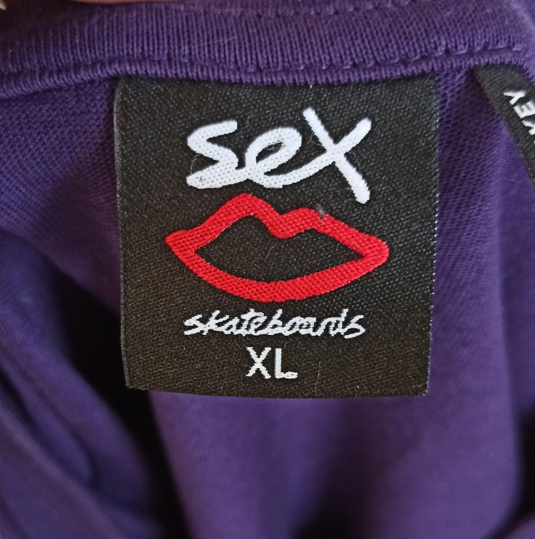 Sex Skateboards t-shirt / Carhartt Nigel риза