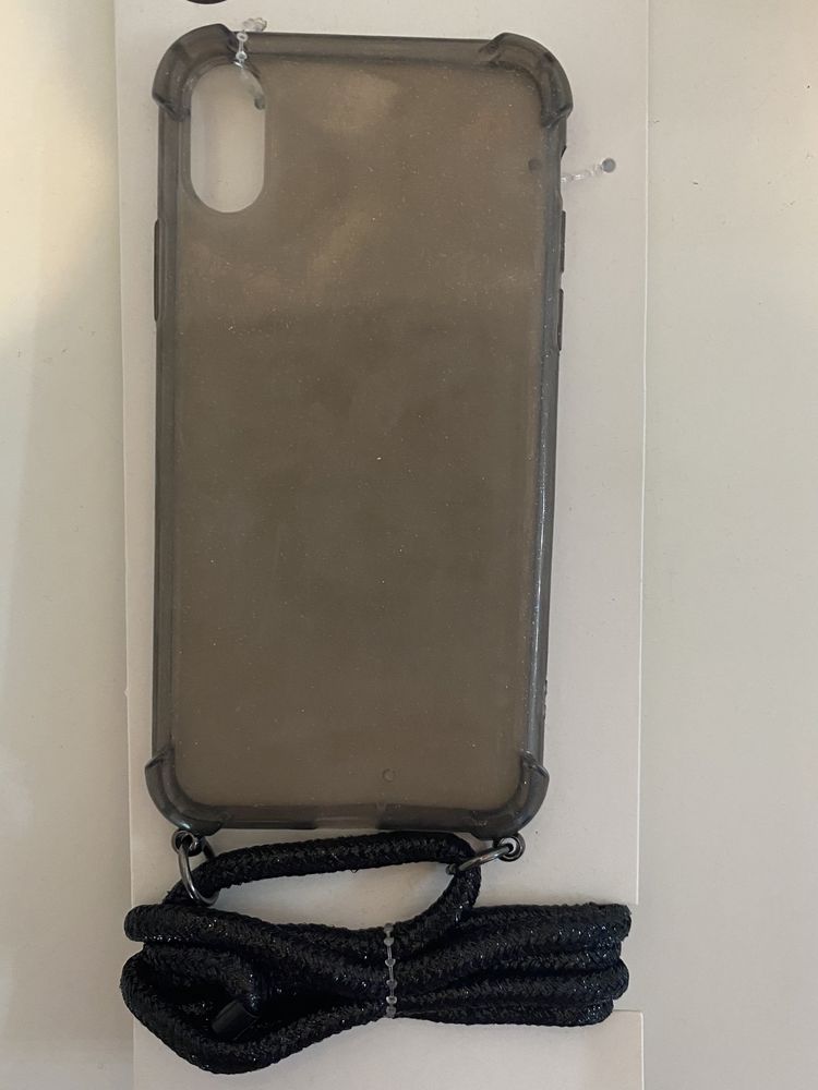 Husa iPhone 11 si X/XS silicon cu snur negru