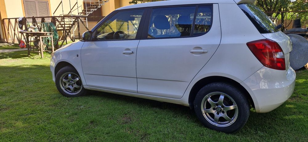 SKODA FABIA 1.2 benzina- proprietar
