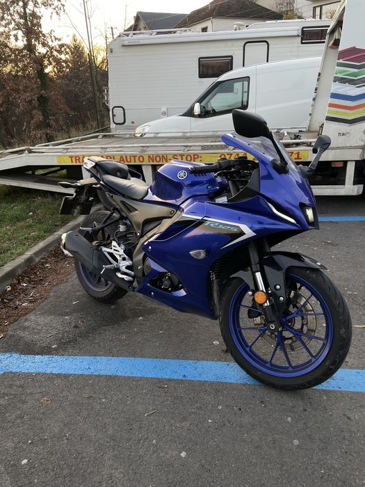 Yamaha r125 2025 in garantie inca 2 ani.