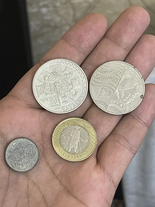 Продам монеты