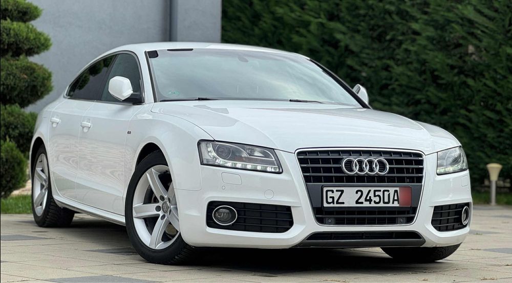 Vând audi A5 an fabricatie 2010