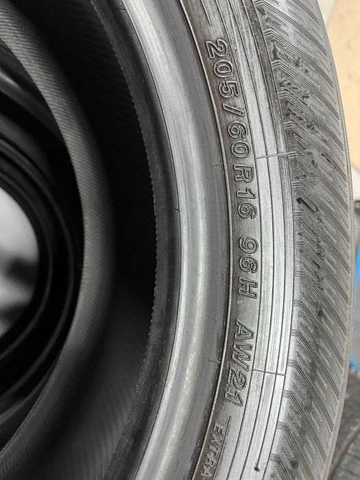 Anvelope vara/iarna 205 / 60 R 16