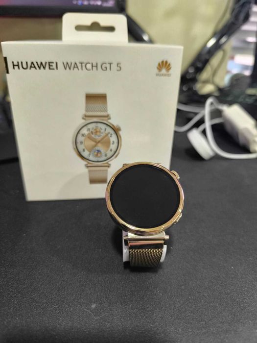 КАТО НОВ Huawei watch GT 5 41мм от Виваком / гаранция до2027г GOLD GT5