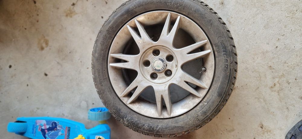 Doua seturi soda si unul bmw f 10