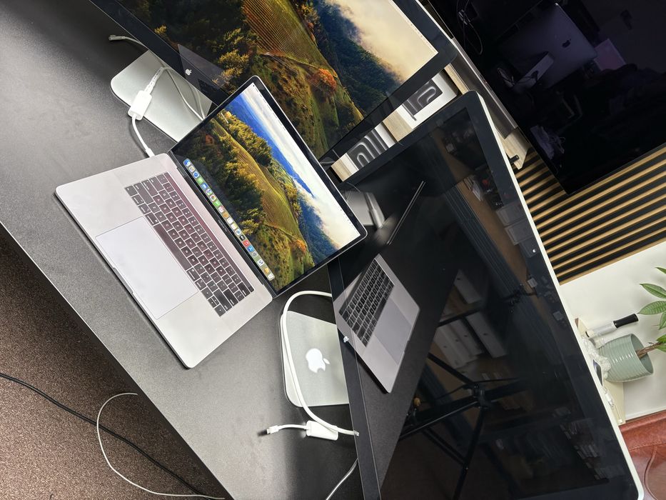 Monitoare Apple 2016/Utilizate/Funcționează cu laptop-uri Mac OS vechi