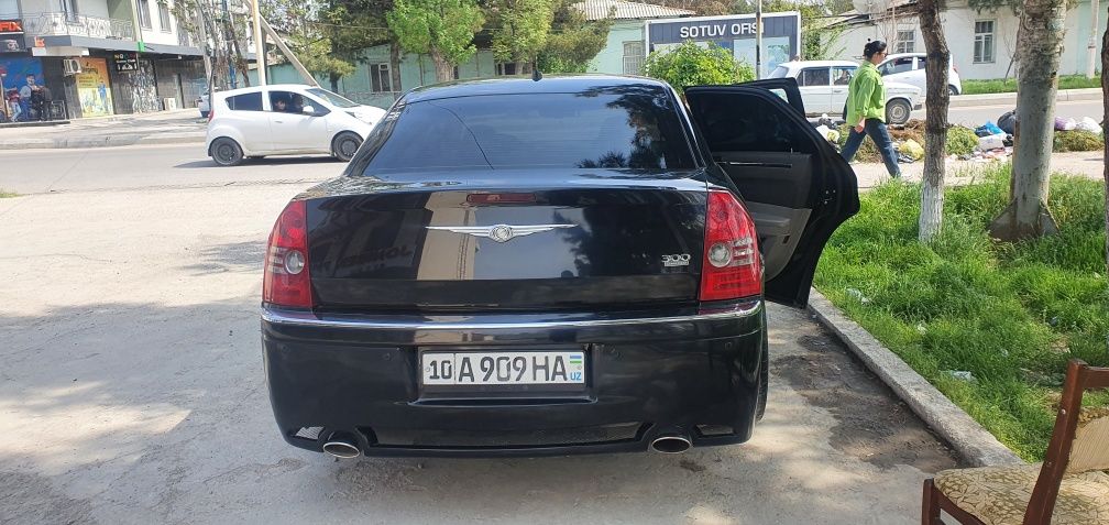 CHRYSLER 300C.2008