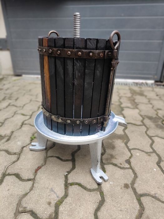 Vând Storcător Struguri stare foarte buna