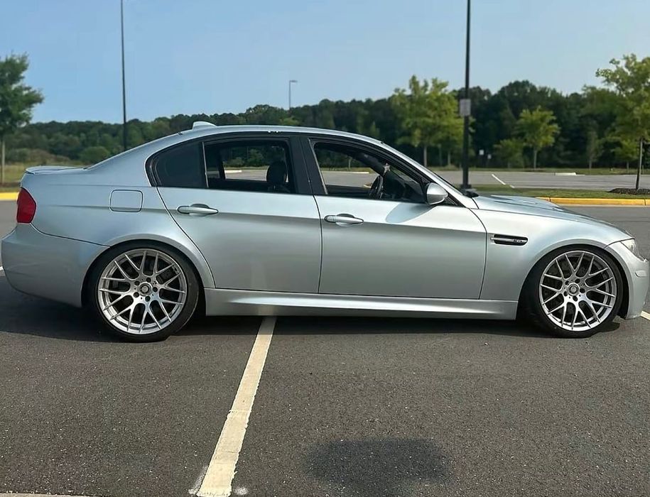BMW E90 M3 2009.